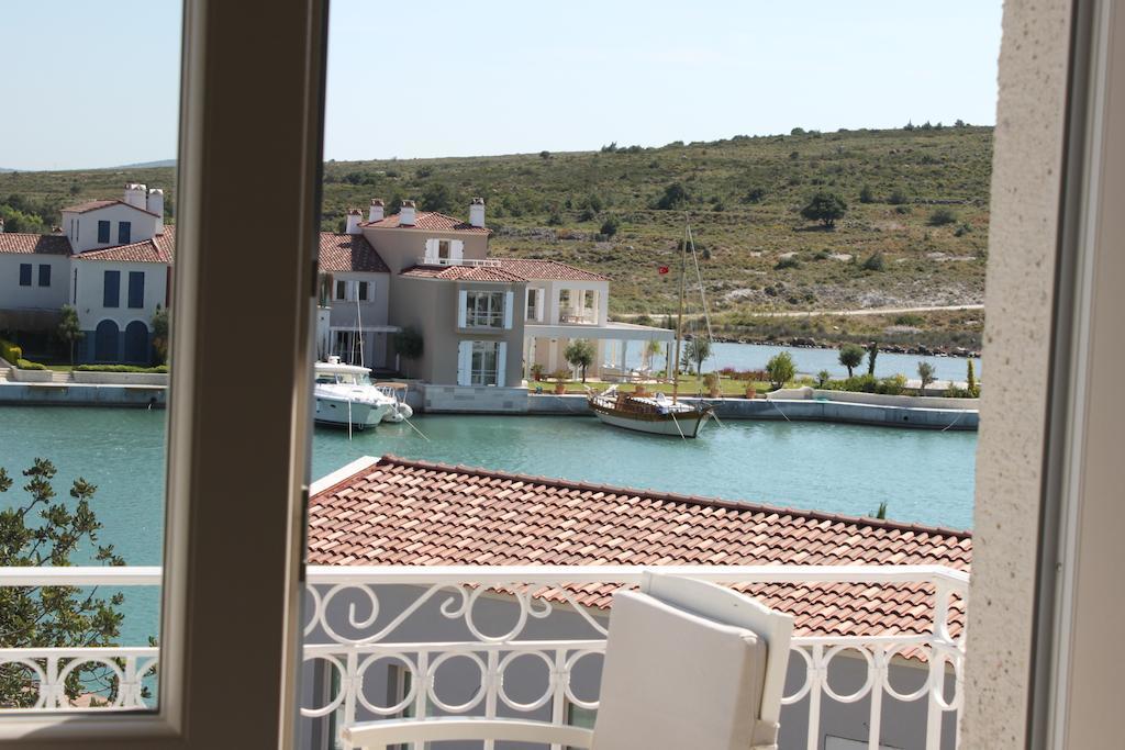 Port Villa Deniz ألاتشاتي الغرفة الصورة